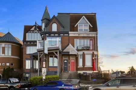 Charming Studio-panoramic View-your Sanctuary Apartment